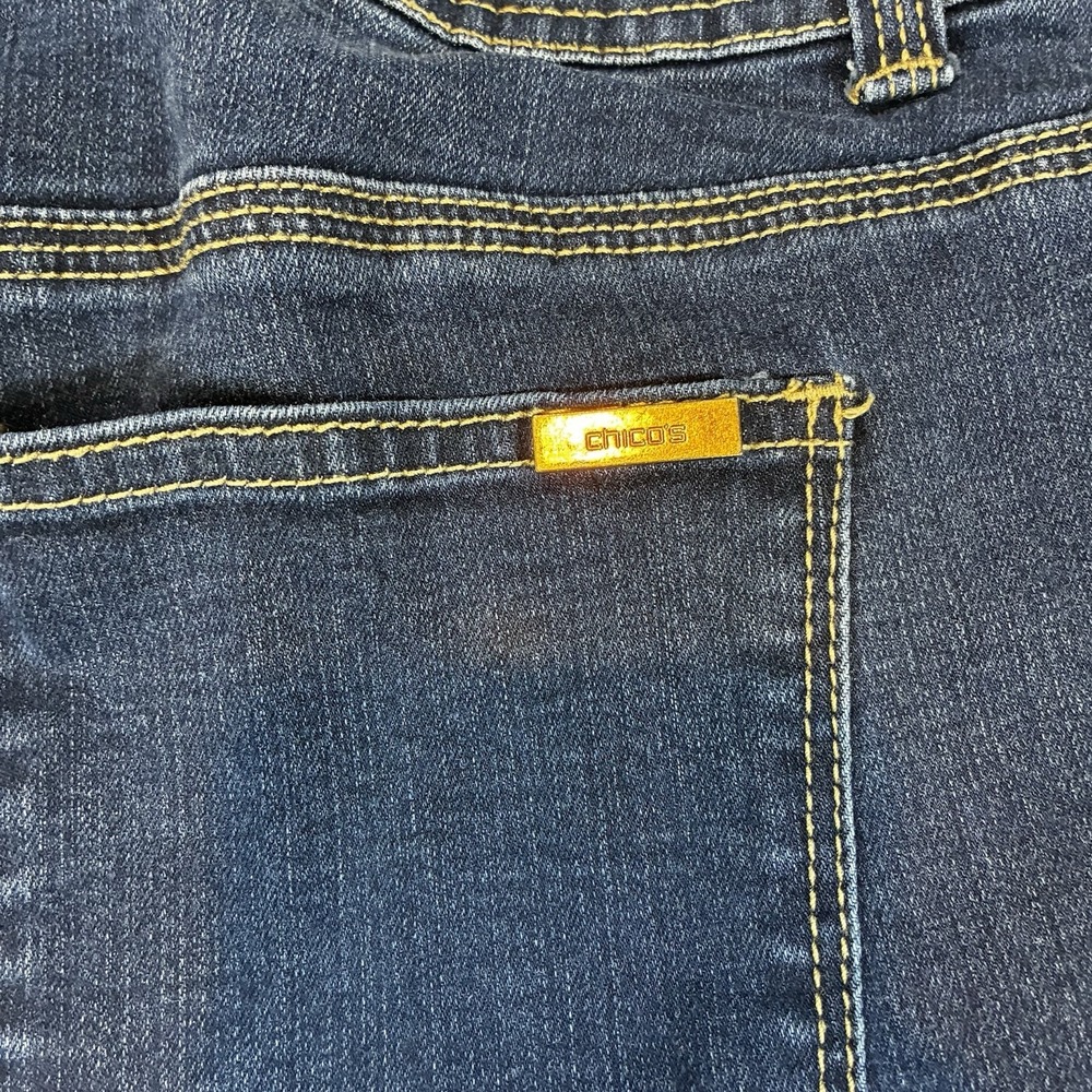 Chicos Jeans Sz 00 So Slimming Cropped Ankles Embroidered Rhinestones Stretch - Picture 13 of 13